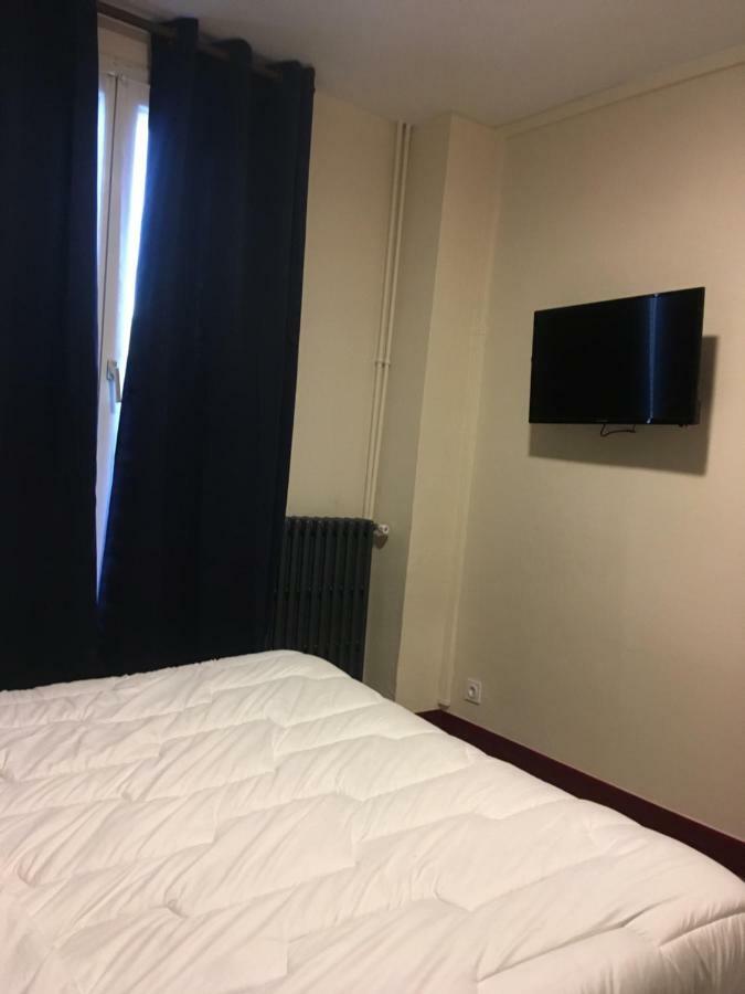 Hotel De Strasbourg Aulnay-sous-Bois Εξωτερικό φωτογραφία