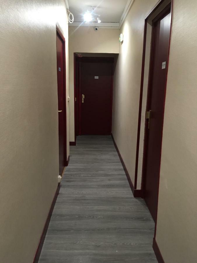 Hotel De Strasbourg Aulnay-sous-Bois Εξωτερικό φωτογραφία